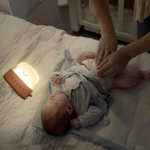 Veilleuse Toast-UP - Idéale pour les changements de couches et l'allaitement"