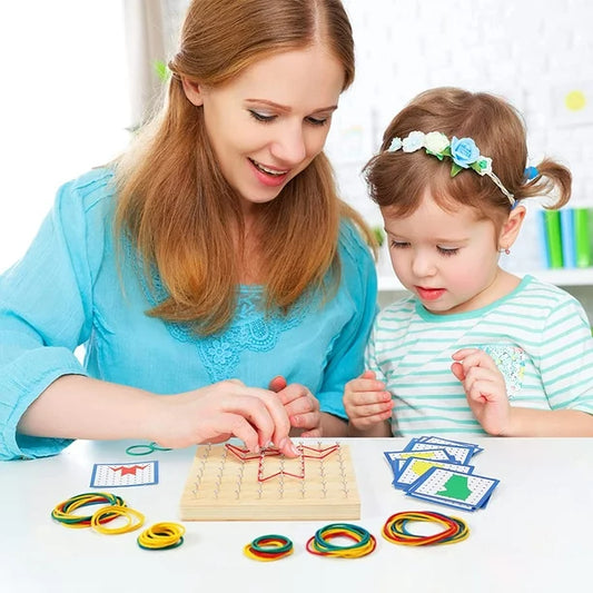 Géoplan Montessori en Bois : Laisse Libre Cours à l'Imagination