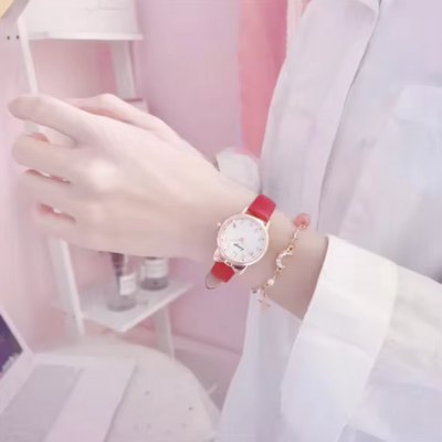 Coffret Chic : Montre Quartz et Bracelet à Breloque pour Fille